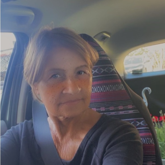 Meet your Posher, Jane - Picture 3 of 3